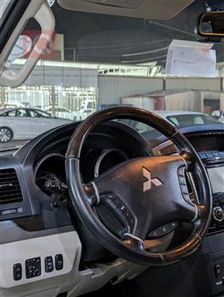 میتسوبیشی پاجیرۆ